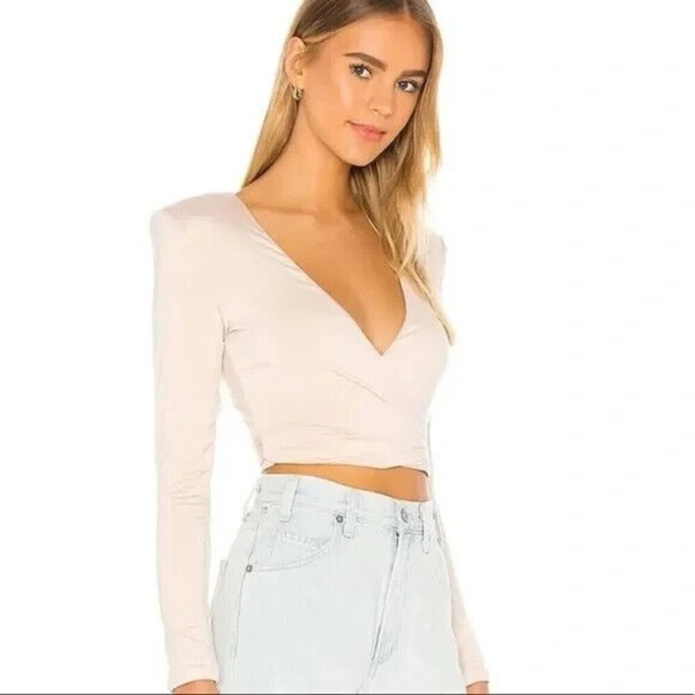 Song of Style Top Womens Small Beige Billie Long Sleeve Cropped Deep V Neck New